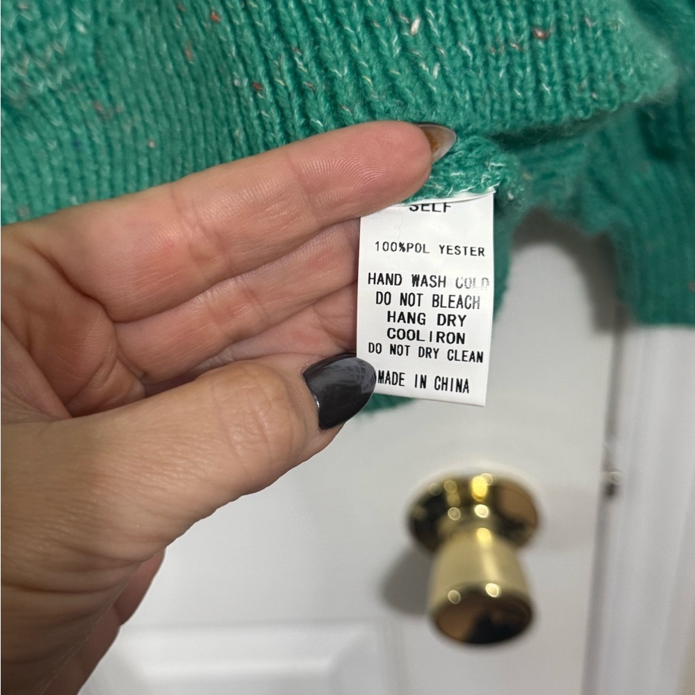 Green Cable Knit Sweater - Picture 3 of 6